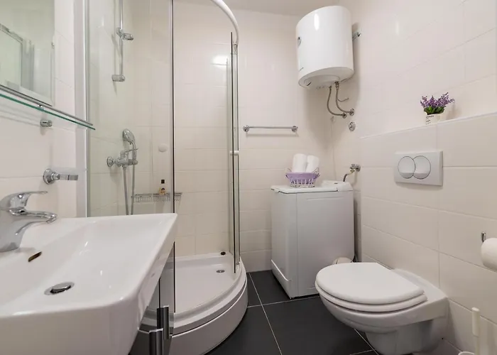 Andrija * Макарська